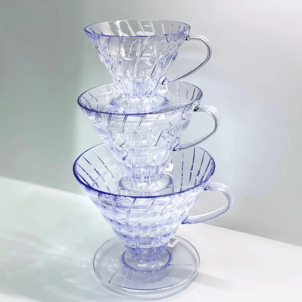 Hario plastový dripper na kávu V60-02 čirý